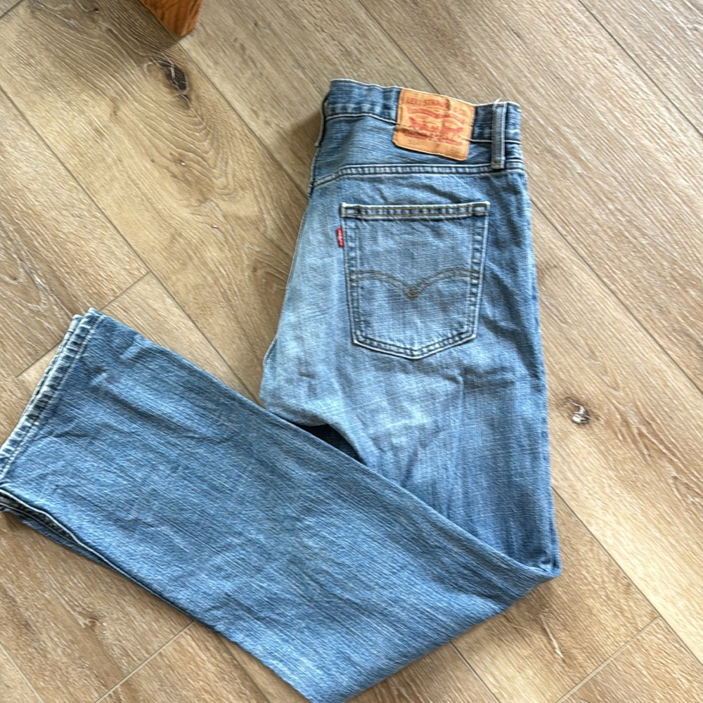 Men's Red Tag Levi's Jean Relaxed
